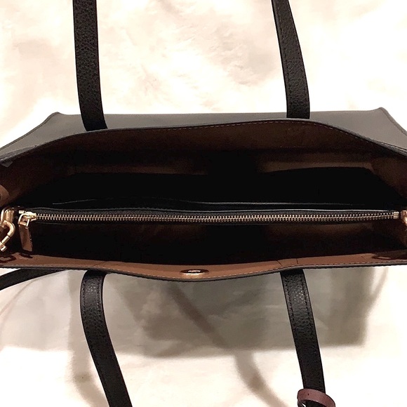 Authentic Tory Burch Walker Leather Satchel ~ in Black - Picture 4 of 4